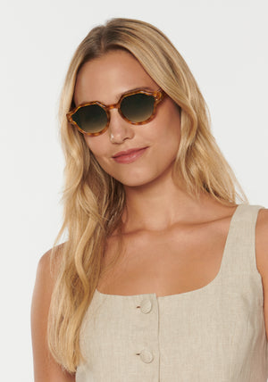 ASTOR | Fernet Handcrafted, luxury brown checkered acetate round geometric KREWE sunglasses womens model | Model: Erica
