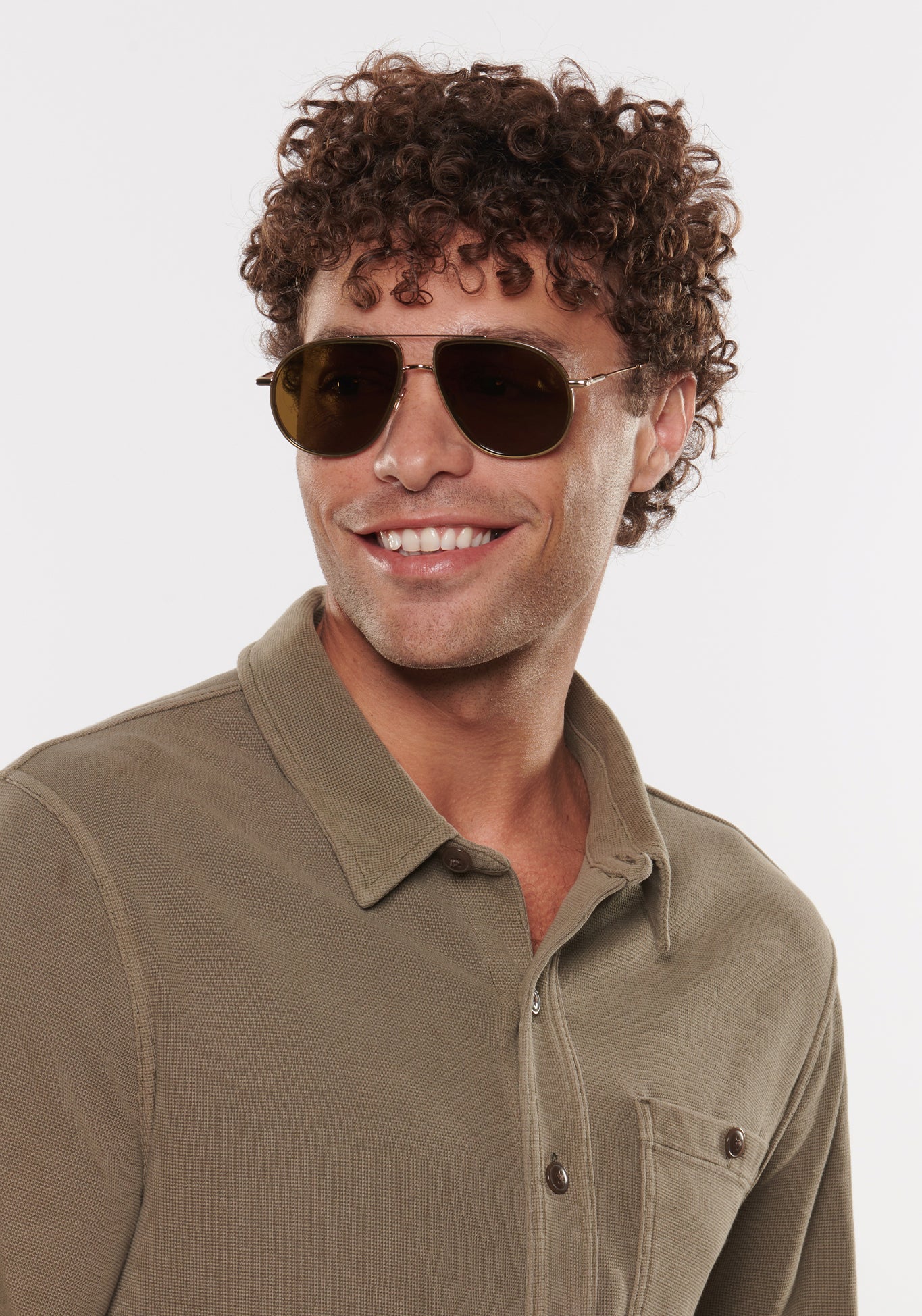 FELIX | 12K Olive + Iberia Handcrafted, luxury oversized teardrop stainless steel and green acetate aviator KREWE Greyson sunglasses mens model | Model: Miguel