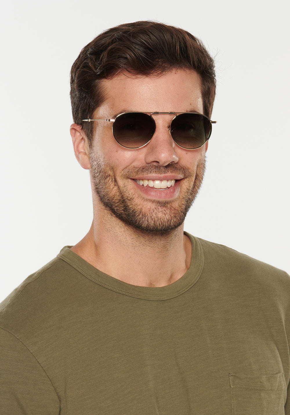 RAMPART FOLD | 12K + Green Tea, Luxury Foldable KREWE Sunglasses mens model | Model: Douglas