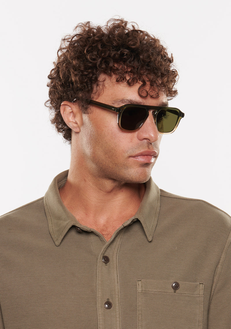 ZANDER | Verde Polarized Handcrafted, luxury green acetate large rectangular aviator polarized KREWE sunglasses mens model | Model: Miguel